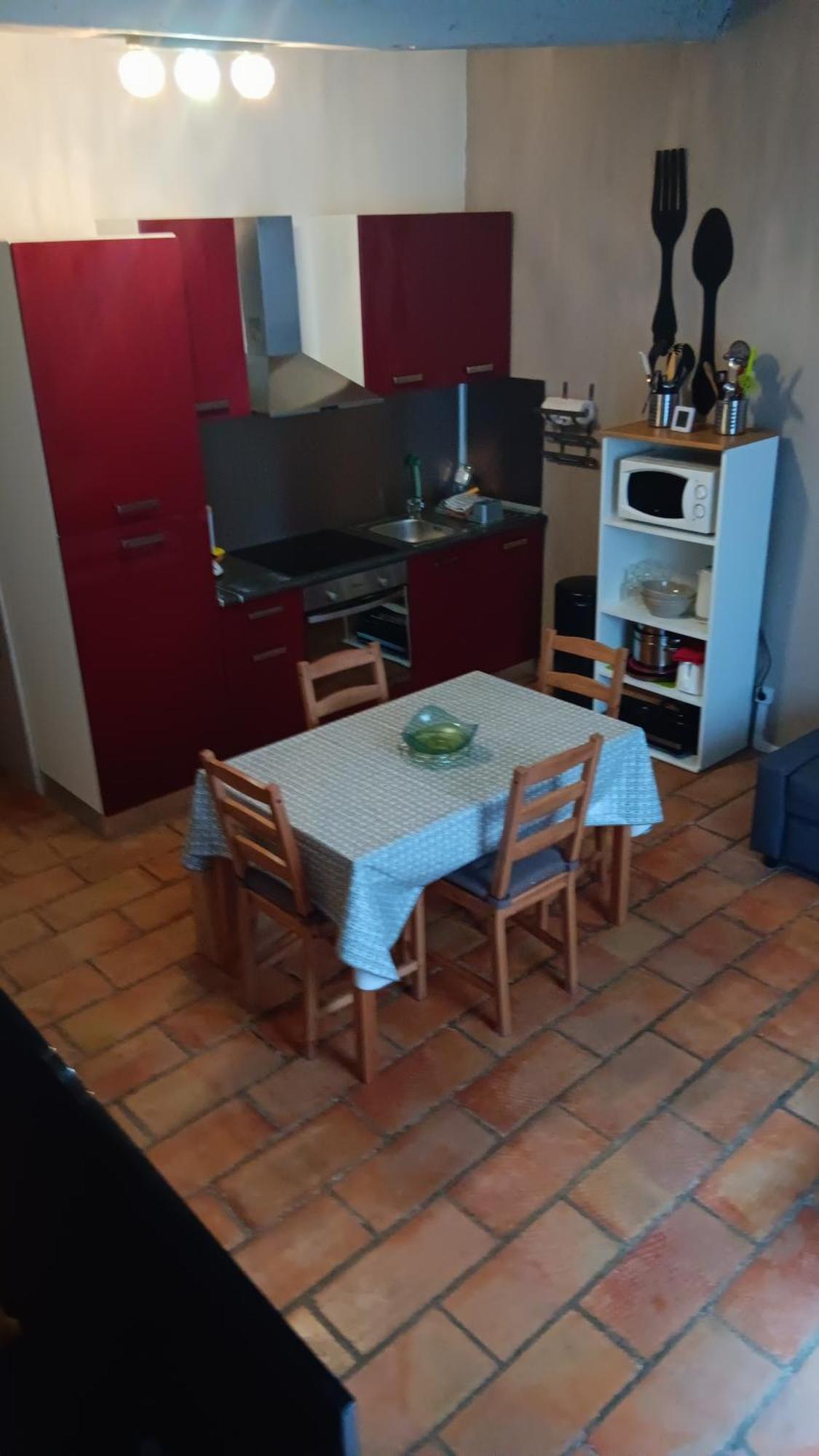 Appartement Pour 4 Personnes Dans Une Rue Tres Calme Saint-Laurent-le-Minier ภายนอก รูปภาพ